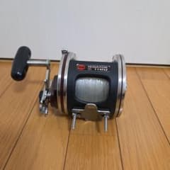 PENN 両軸リール スペシャルセネター 114H2 6/0 　ナイロン80号 PENN 両軸リール スペシャルセネター 114H2 6/0 ナイロン80号 - メルカリ