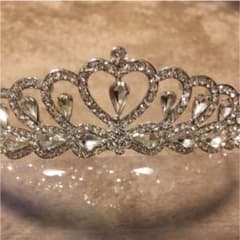 ティアラ（箱あり）のサムネイル