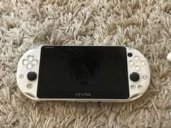 PS Vita 人気色　本体andマイクラソフトのサムネイル