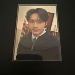 SEVENTEEN HOLIDAY JUN トレカ No.75のサムネイル