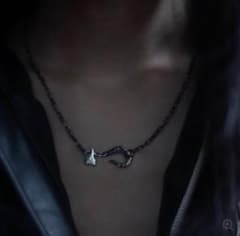 VAINON】Destroyed Carabiner Necklace - メルカリ