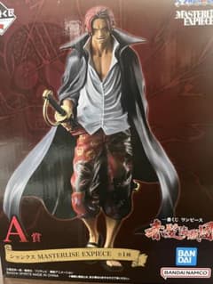 ワンピース　シャンクスフィギュアのサムネイル
