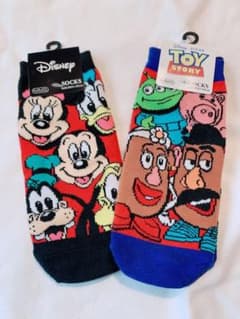 【未使用】ディズニー　トイストーリー　靴下　キャラックスのサムネイル