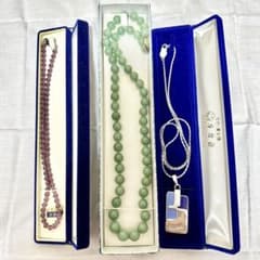 【箱入】昭和レトロ  ネックレス 3本セットのサムネイル