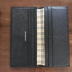 バーバリー長財布【美品】のサムネイル