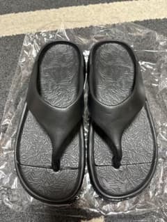 新品‼️ビーチサンダル ブラック 25〜25.5cmのサムネイル