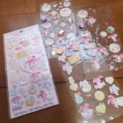 かわいいウサギとお菓子のステッカーセット　ボンボンリボン　プクプクシールのサムネイル