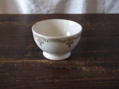 花文様のカフェオレボウル 直径12.2c 民藝1930年 シリアルボウルK609 花文様のカフェオレボウル 直径12.2c 民藝1930年 シリアルボウルK609