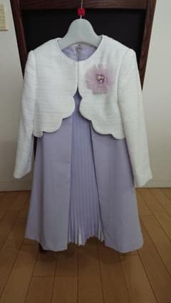 petit mainのフォーマルワンピース&白ブラウス(arisana)のサムネイル