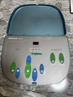 中古 MIRACLE WAVE 美顔器 本体 WAVE-21D （動作未確認） - メルカリ