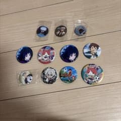 アニメ キャラクター 缶バッジ まとめ売り 11点セットのサムネイル