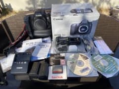 キャノン　Canon EOS 5D MARK3 バッテリーグリップ　おまけ付きのサムネイル