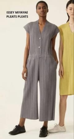 pleats please プリーツプリーズ オールインワンのサムネイル