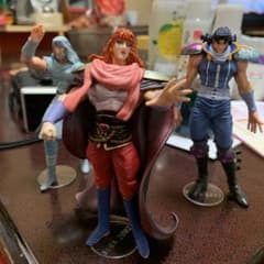 フィギュアのサムネイル