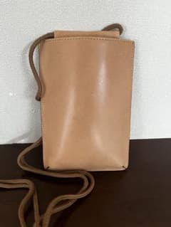 無印良品　レザー サコッシュ ベージュ ショルダーポーチのサムネイル