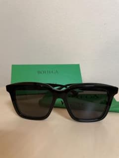 【新品！】Bottega Veneta スクエアサングラスのサムネイル