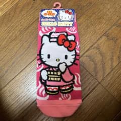 新品未使用　ハローキティ 温泉バージョン ソックス 靴下のサムネイル