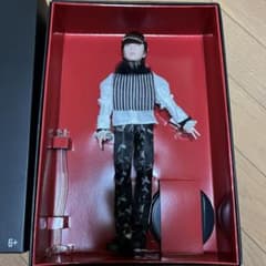 BTS MATTEL Prestige ファッション ドール SUGA 未使用 - メルカリ