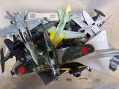 戦闘機 プラモ　ジャンクまとめ売りのサムネイル