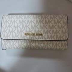 MICHAEL KORS 三つ折り財布
