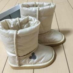 ☆新品未使用☆Disneyミッキー 13cmキルティングブーツ☆のサムネイル