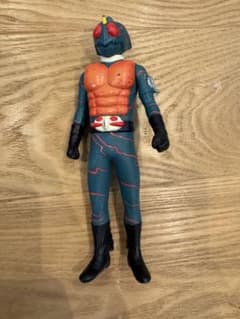 アマゾン フィギュアのサムネイル