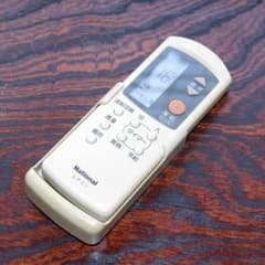 あ*ら様 National エアコン用リモコン・ホルダー付きのサムネイル
