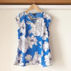 【Sale!】Banana Republic トップスのサムネイル
