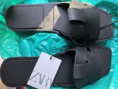 ZARA サンダルのサムネイル