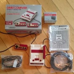 ニンテンドークラシックミニファミリーコンピュータのサムネイル