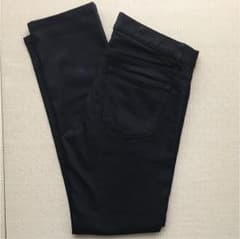 ユニクロ UNIQLO 黒UJジーンズのサムネイル