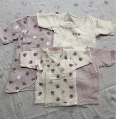 コンビ肌着 4枚セット うさぎ柄のサムネイル