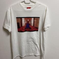 ロゴTシャツのサムネイル