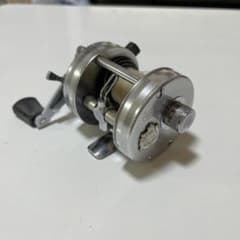ABU アブ　Ambassadeur アンバサダー　2500C 770400 ABU アブ Ambassadeur アンバサダー 2500C 770400 - メルカリ