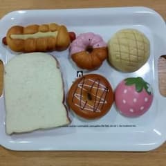 マザーガーデン♡パン屋さん６点セット他♡スクイーズ.野いちごのサムネイル