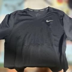 NIKE DRI-FIT ランニングTシャツ ブラック　Mサイズのサムネイル