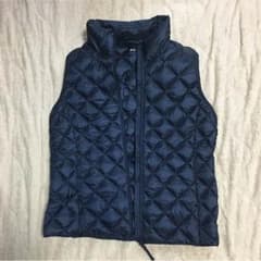 ベスト UNIQLOのサムネイル