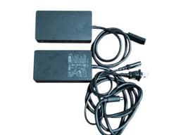 Microsoft Surface Dock2 と ACアダプター 199W 312FH5AEAUL.jpg
