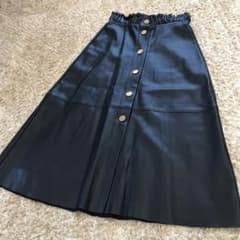 ZARAフェイクレザースカートXSのサムネイル