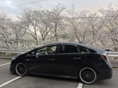 トヨタ プリウス タイヤ　215/35r19 タイヤ　溝7割 トヨタ プリウス タイヤ 215/35r19 タイヤ 溝7割 - メルカリ