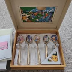 四季のポケモン (ゴールド) スプーン 5本セット FS-C5 レア 四季のポケモン (ゴールド) スプーン 5本セット FS-C5 - メルカリ