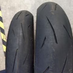 【状態◎】ダンロップα13sp 110/70-17 140/70-17 正*郎様 ダンロップ α13sp 110/70-17 と 140/70-17 ま - メルカリ