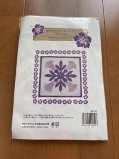 【たまちゃん様専用】ハワイアンキルトのサムネイル