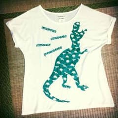レディース Tシャツのサムネイル