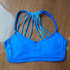 Lululemon スポーツブラ 青 サイズ4のサムネイル