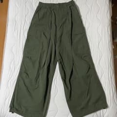 カーゴパンツ オリーブグリーンのサムネイル