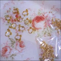 Ayako様 専用ページ♥︎イヤリング パーツ①のサムネイル
