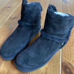UGG ショートブーツ　23センチのサムネイル