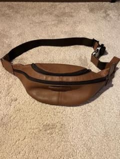美品】COACH コーチ ボディバッグ レザー ブラウン メンズ チャーム付 
