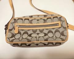 COACH ショルダーバッグのサムネイル
